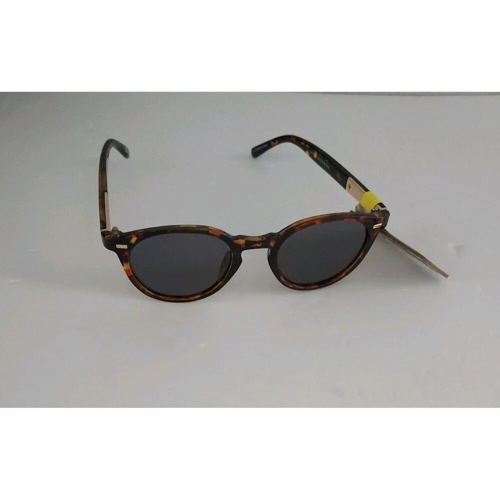 Foster Grant Women's Sunglasses - Polarized - Tortoiseshell - 100% UVA-UVB - NEW